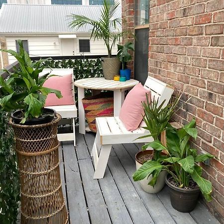 Luxury Greenhouse Studio Lägenhet Austin Exteriör bild